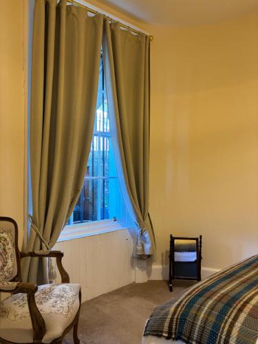 Cosy Georgian Flat photo 12