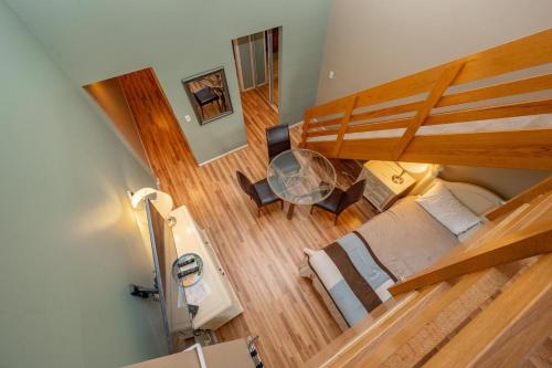 Gallery image of 504F Three Bedroom Two Bath in Oakland