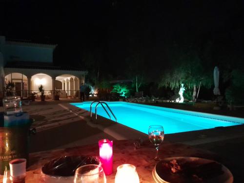 Bazén v ubytování Casa Gregory nebo v jeho okolí