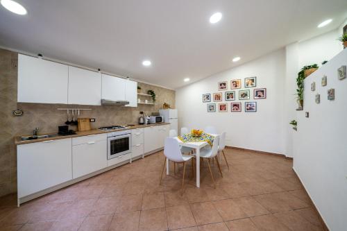 Palermo e Dintorni - Valentino Apartment photo 5