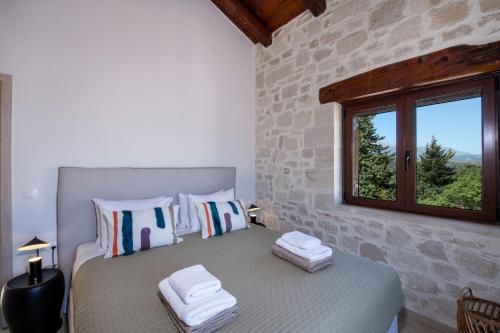 Villa The Pines- Jaccuzi - Private Pool - 7 minutes from the beach