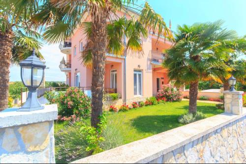 4 Palme Apartments A