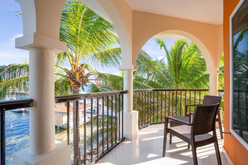 Μπαλκόνι ή βεράντα στο SunBreeze Suites
