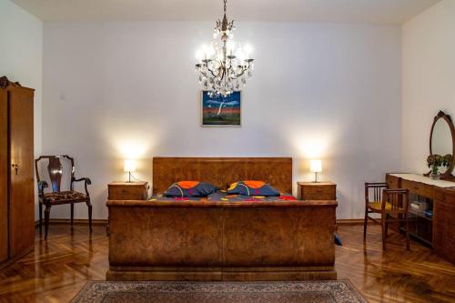 Ένα ή περισσότερα κρεβάτια σε δωμάτιο στο Luxurious, spacious & bright with 2 parking spots