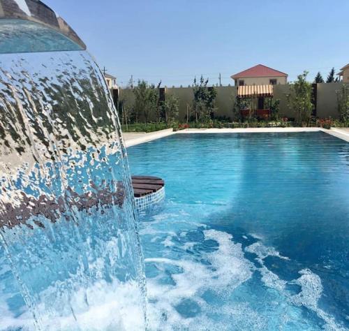 Villa with a pool & close to the sea