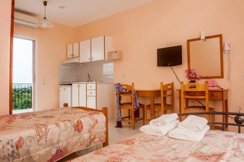 Gallery image of Paradise Studios in Svoronata