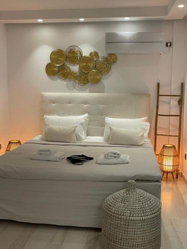 Kavouri Retreat, Only pines hide the sea