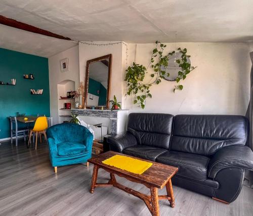 Χώρος καθιστικού στο Ici c'est Cosy - Centre