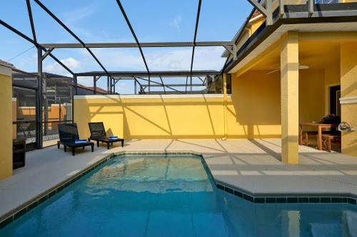 Trendy Retreat - Great Location - Fully Loaded photo 21