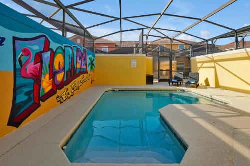 Trendy Retreat - Great Location - Fully Loaded photo 20
