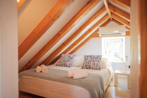 Stonehouse 22 - ZF Hvar