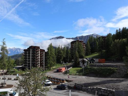 Appartement spacieux pour 10 personnes en station, balcons, en face des pistes - FR-1-322-610