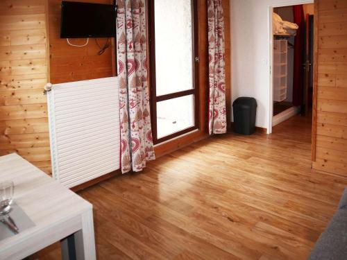 Studio pour 2 au cœur des Orres 1650 avec balcon et box à skis - FR-1-322-615