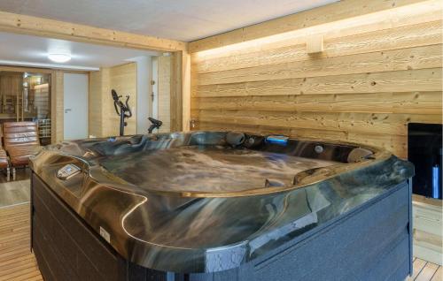 Gorgeous Home In Gérardmer With Sauna