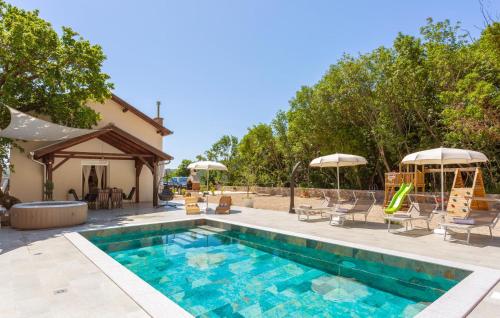 Awesome Home In Bribir