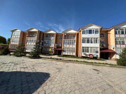 Bangunan di mana terletaknya apartmen