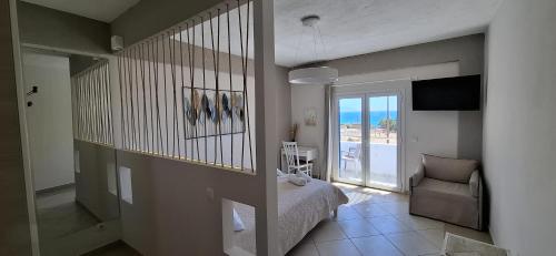 Μια τηλεόραση ή/και κέντρο ψυχαγωγίας στο Pelagia Beach Studios