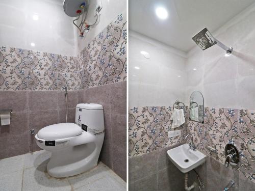 Duas fotografias de uma casa de banho com WC e lavatório. em hotel happy mahipalpur em Nova Deli