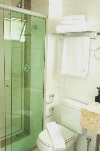 Bilik mandi di Nobile Suites Gran Lumni