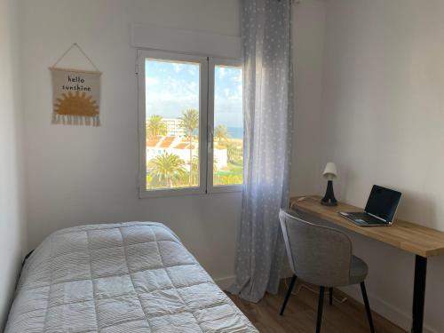 Piso Nuevo Primera Línea a Pie de Playa