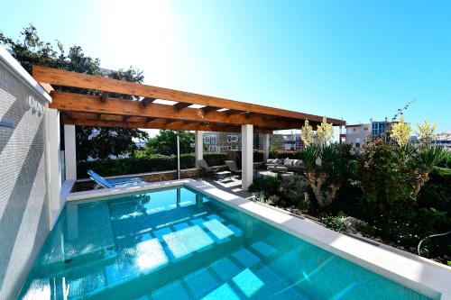 Palace Lidija, Split - Blue Lagoon