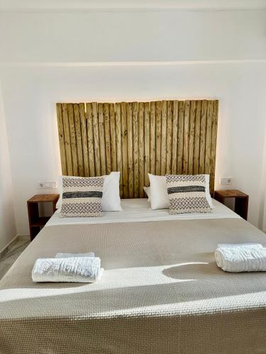 Φωτογραφία από το άλμπουμ του Athina Rooms - Lounge Apartments στην Παροικιά