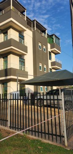 Ảnh trong thư viện ảnh của FitnessPoint Luxury Condo ở Kigali