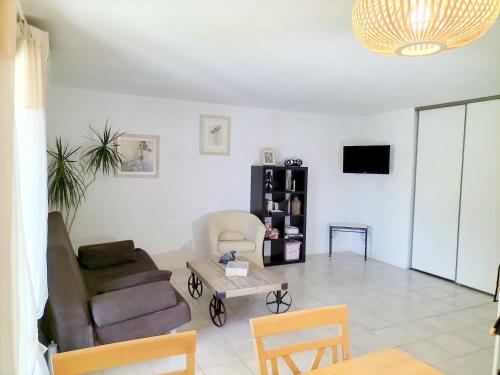 Rez de villa au calme proche de la plage