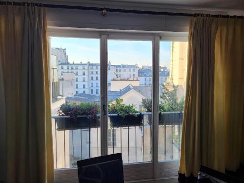 Paris, bonne nouvelle, 56m2