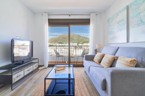 Luminoso apartamento en primera linea de PLAYA EN ESTEPONA