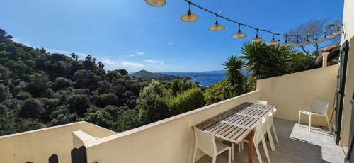 Villa familiale superbe vue mer et couchers de soleil
