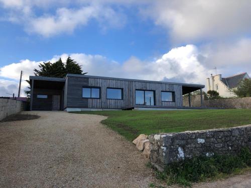 Maison en bois vue sur mer en Bretagne 5 couchages