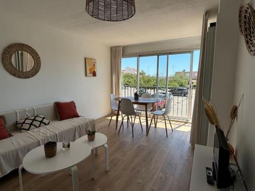 Appartement entièrement rénové bord de mer - 4pers