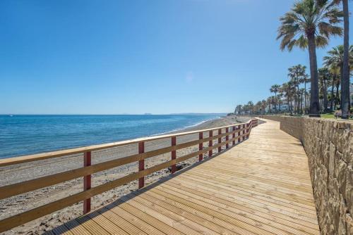 Alcazaba Beach three bedroom Apartment