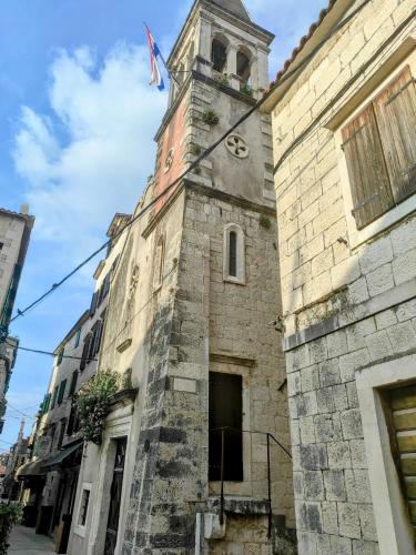 Old Town Stay by Ivo