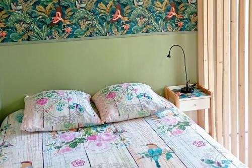 Postel nebo postele na pokoji v ubytování Adorable studio - Terrasse privative