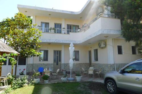 Foto Summer House - Room for 2 people in 2nd Floor 1