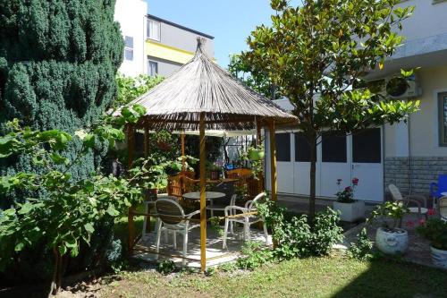 Foto Summer House - Room for 2 people in 2nd Floor 5