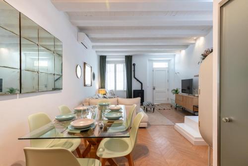 G8 Casa San Bernardo Calle Guadaira