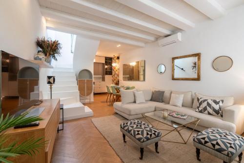 G8 Casa San Bernardo Calle Guadaira
