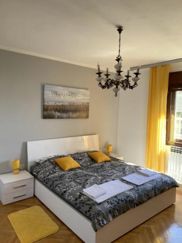 SLAVANTE RESIDENCE
