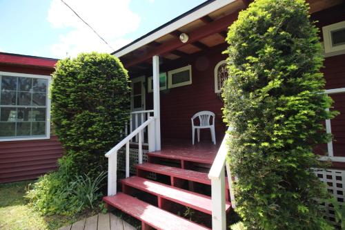 Gallery image of COHO Inn & Motor Lodge in Weston