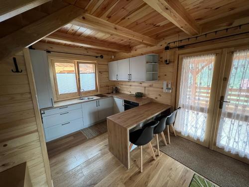 Nhà bếp/bếp nhỏ tại Przytulisko Bieszczadzkie