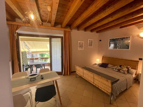 Posteľ alebo postele v izbe v ubytovaní Villa Maria Apartments