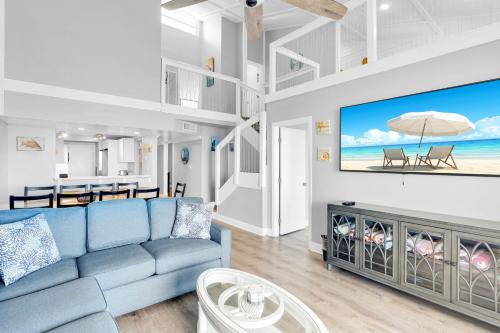 Posezení v ubytování St John - Downtown Waterfront Penthouse Pool Parking Dock