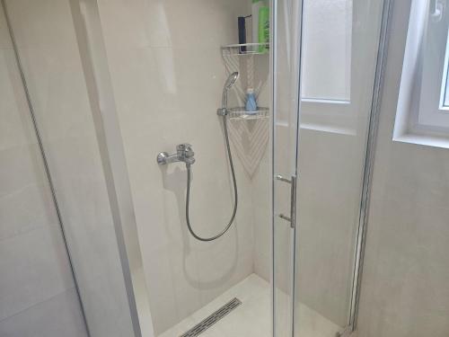 Salle de bains dans l'établissement Rooms Vlaovic