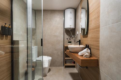 Mano de Hierro Apartment - Free parking