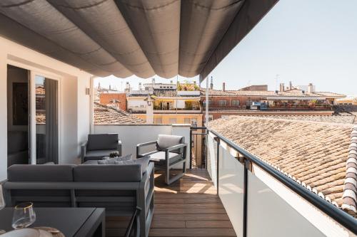 Mano de Hierro Apartment - Free parking