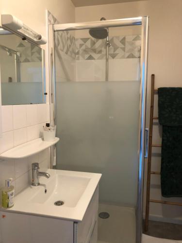 Koupelna v ubytování Appartement proche des plages