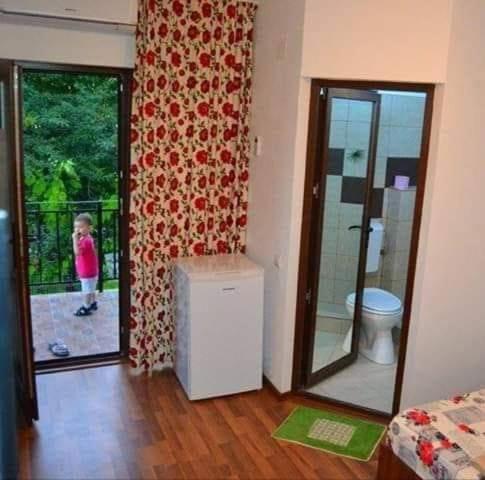 Ένα μπάνιο στο Casa OLE